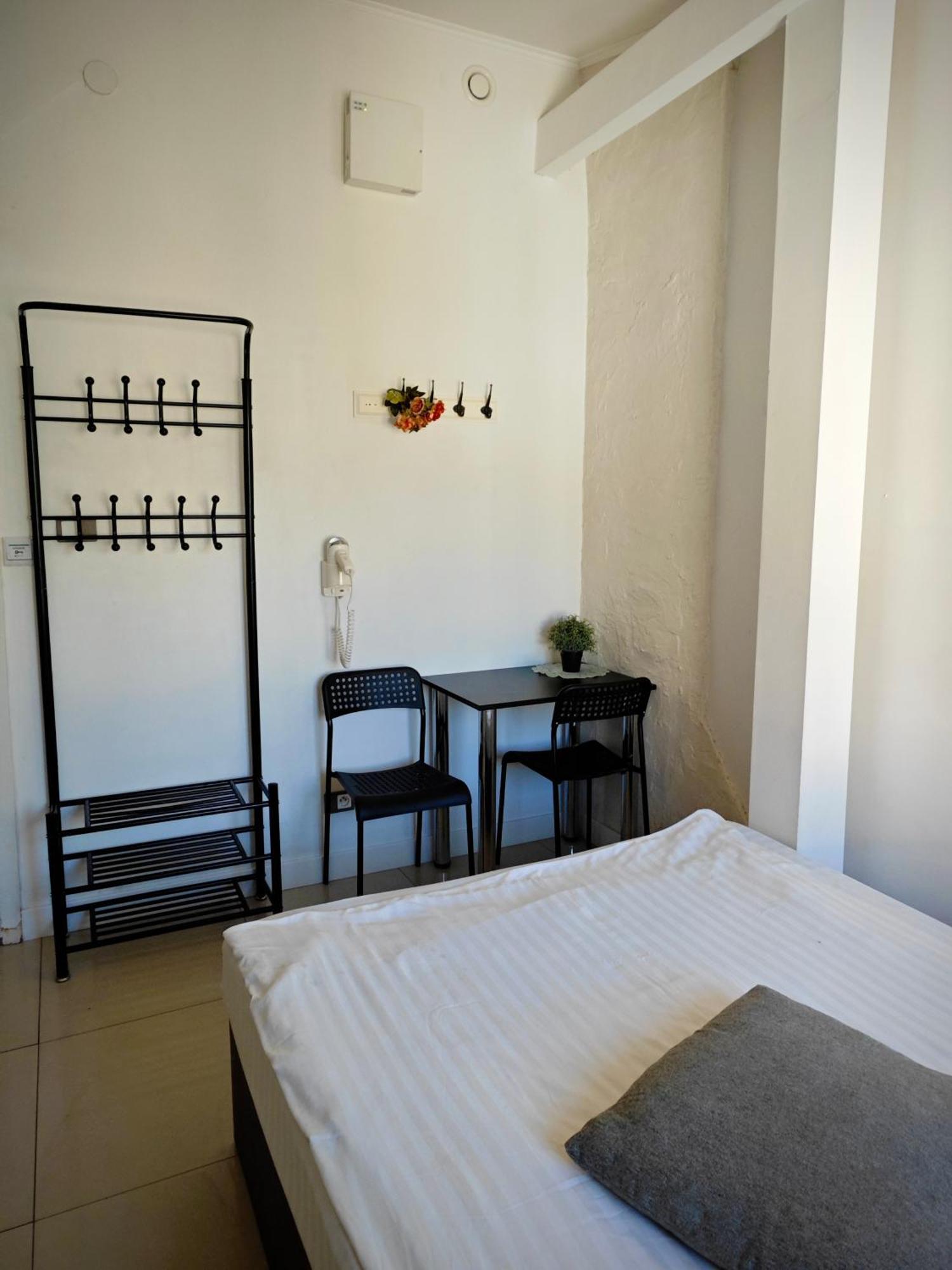 Apartamenty Wilcza - City Center Warsaw Room photo