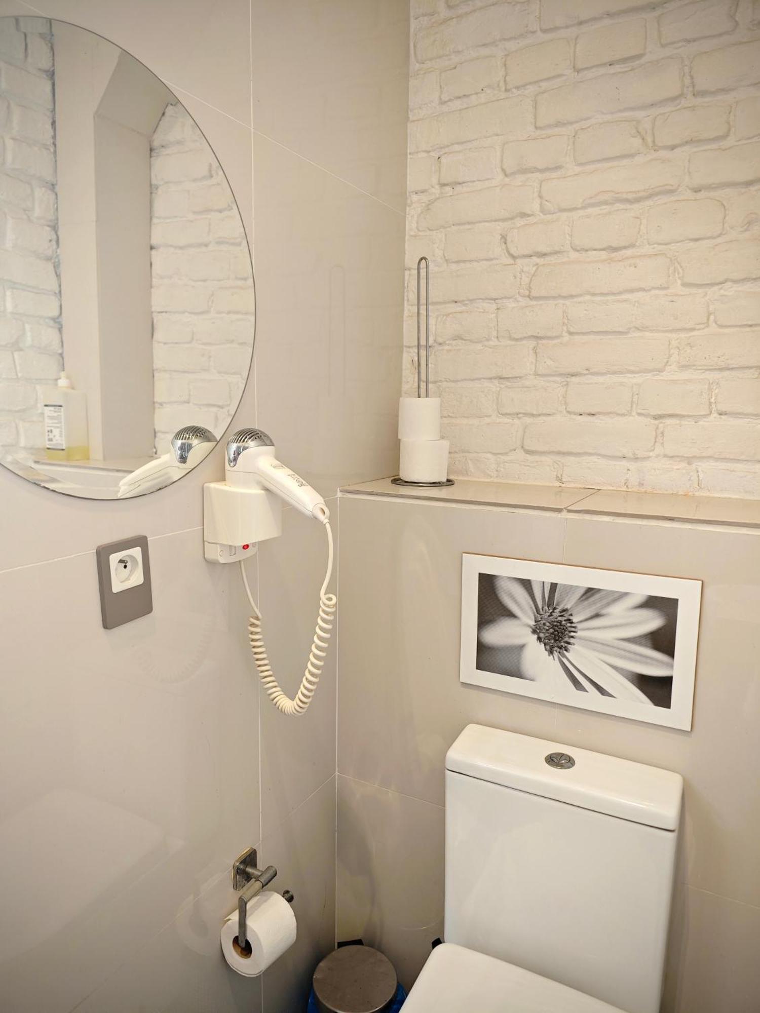Apartamenty Wilcza - City Center Warsaw Room photo